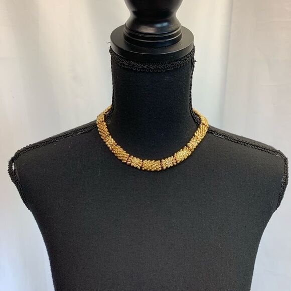 𝅺VINTAGE Nina Ricci gold tone Crystal rhinestone choker necklace adjustable - Picture 3 of 10